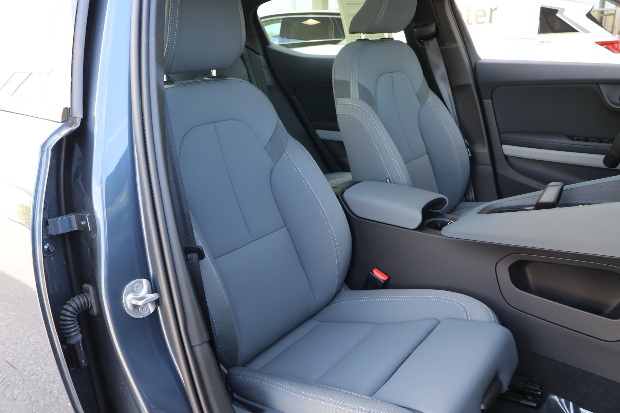 Used 2024 Polestar Polestar 2 image 21