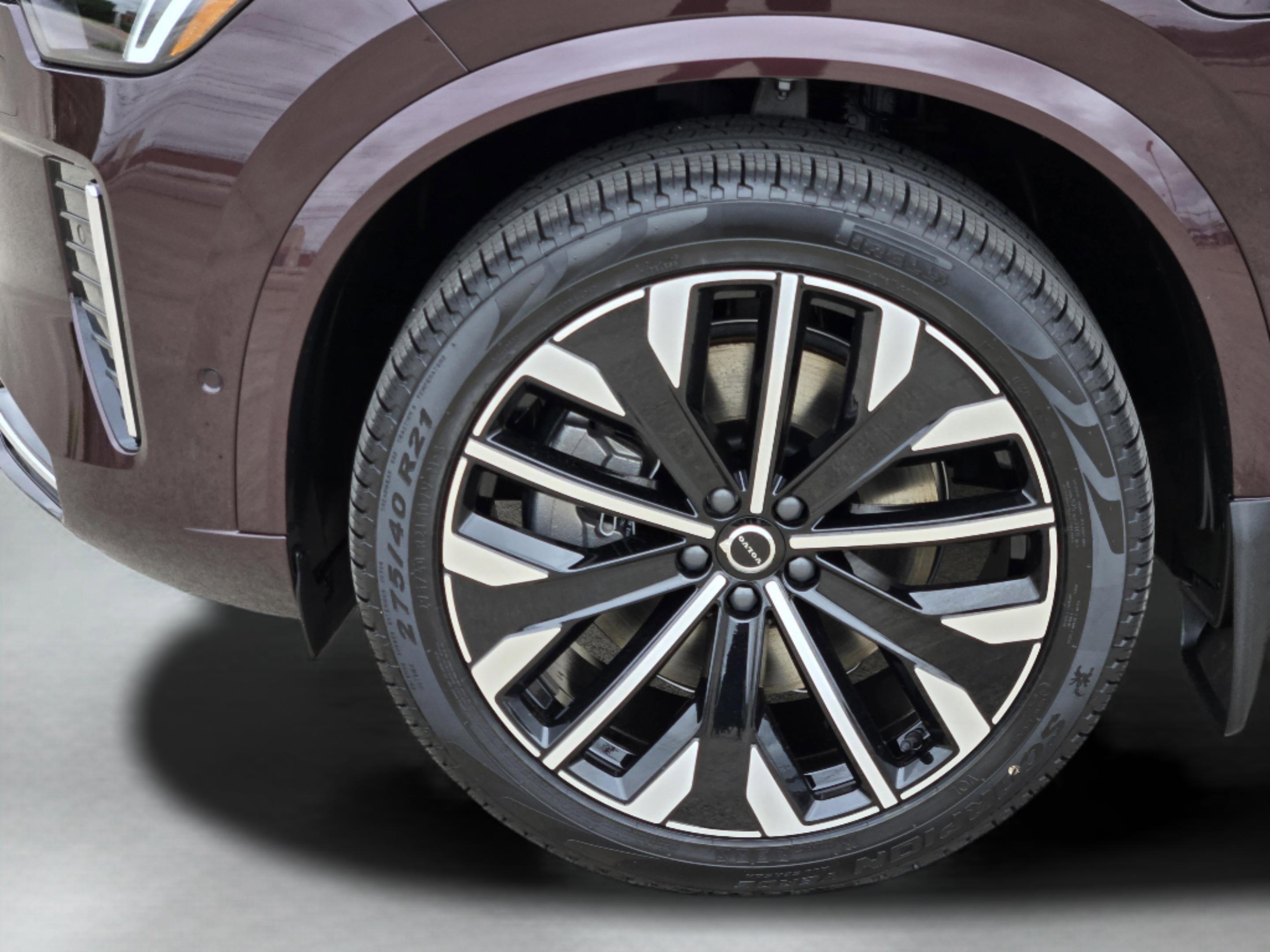 New 2026 Volvo XC90 T8 Ultra w/ Protection Package Premier image 29