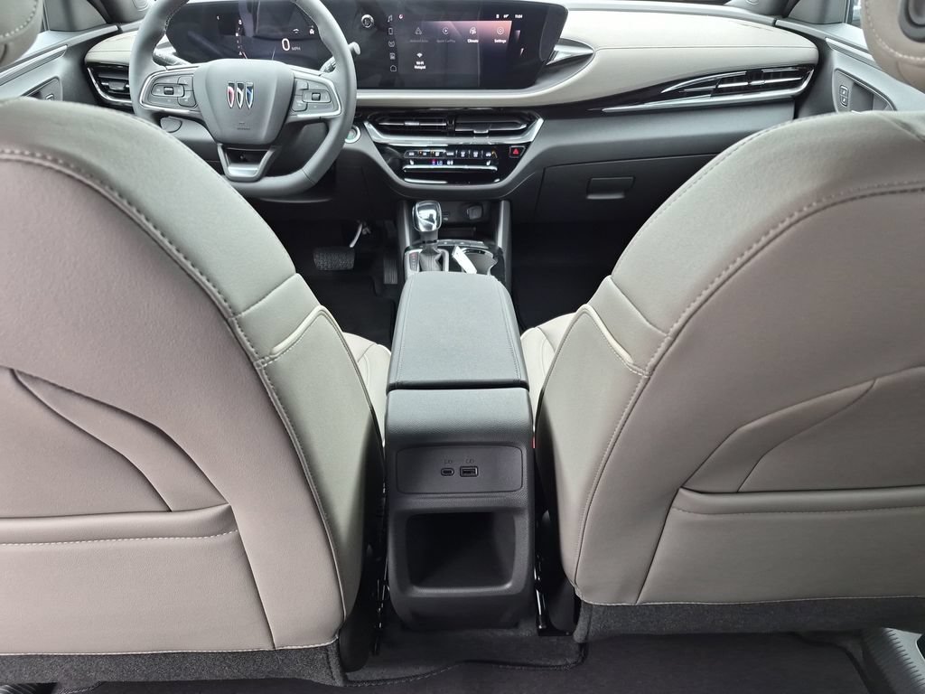 New 2026 Buick Envista Sport Touring FWD image 31