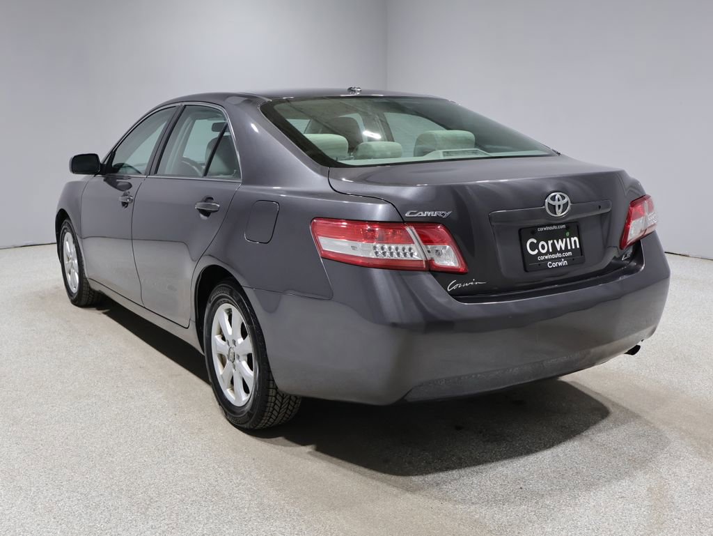 Used 2011 Toyota Camry LE w/ LE Extra-Value Pkg image 6