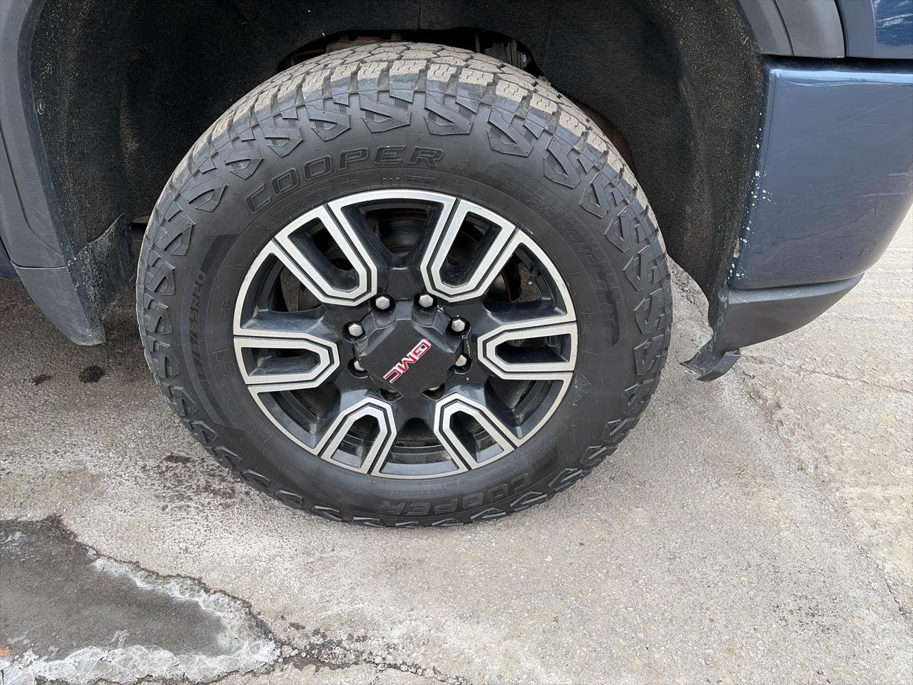 Used 2022 GMC Sierra 2500 AT4 w/ Gooseneck/5TH Wheel Package image 15