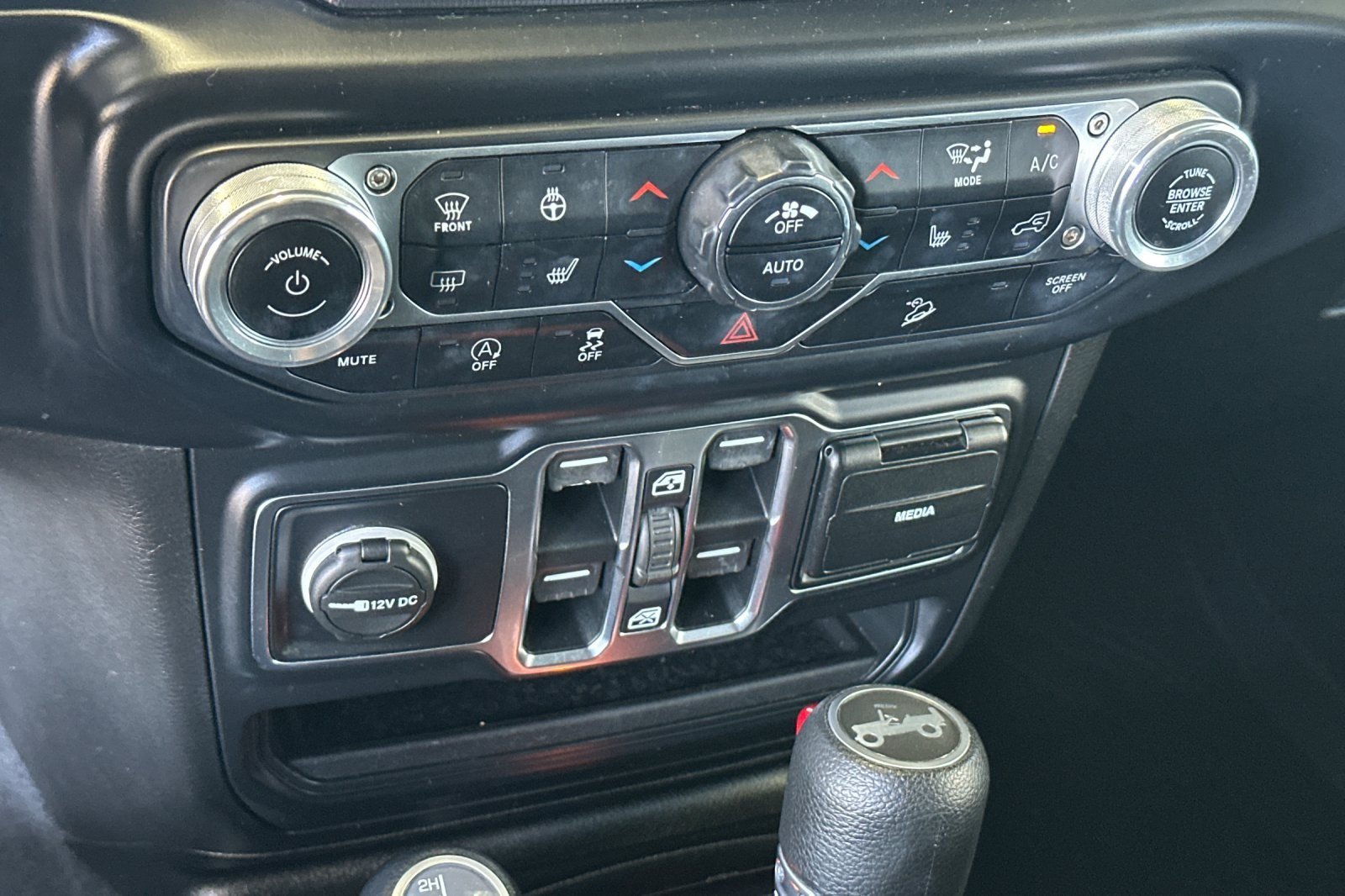 Used 2020 Jeep Wrangler Unlimited Sport S AWD/4WD image 19