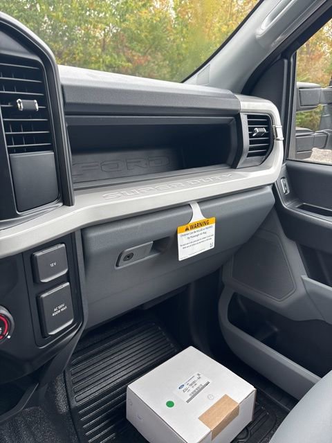 Used 2026 Ford F450 XL w/ XL Chrome Package image 29