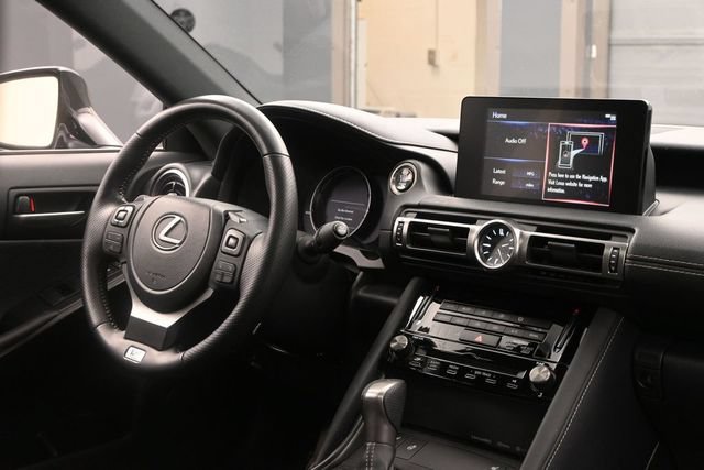 Used 2022 Lexus IS 350 F Sport w/ Accessory Package RWD image 33