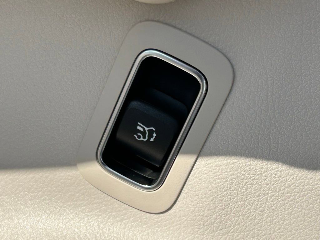 Used 2023 Mercedes-Benz GLB 250 4MATIC image 63