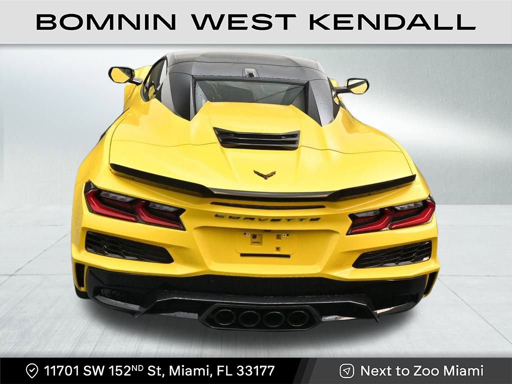 Used 2026 Chevrolet Corvette Z06 image 15