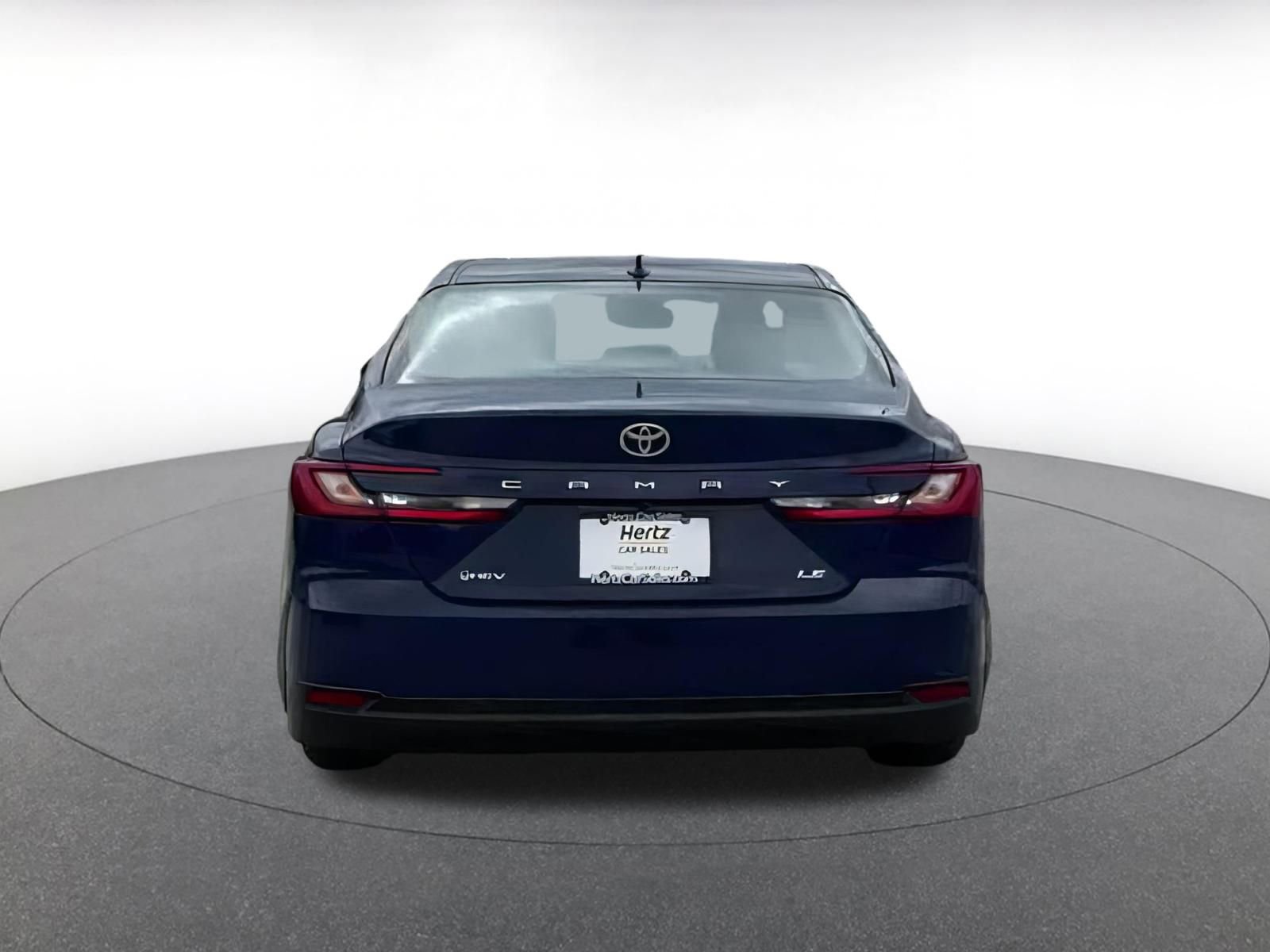 Used 2025 Toyota Camry LE image 12