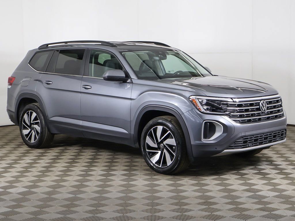 Used 2025 Volkswagen Atlas SE image 55