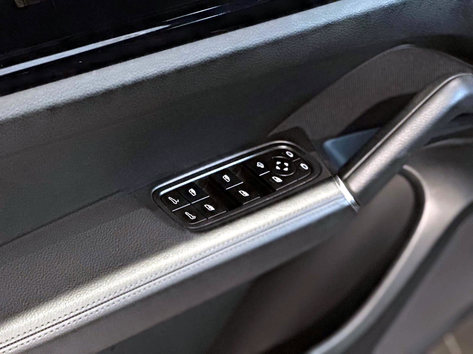 Certified 2022 Porsche Cayenne image 20