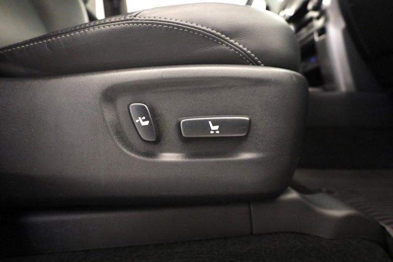 Used 2022 Toyota 4Runner Limited image 34