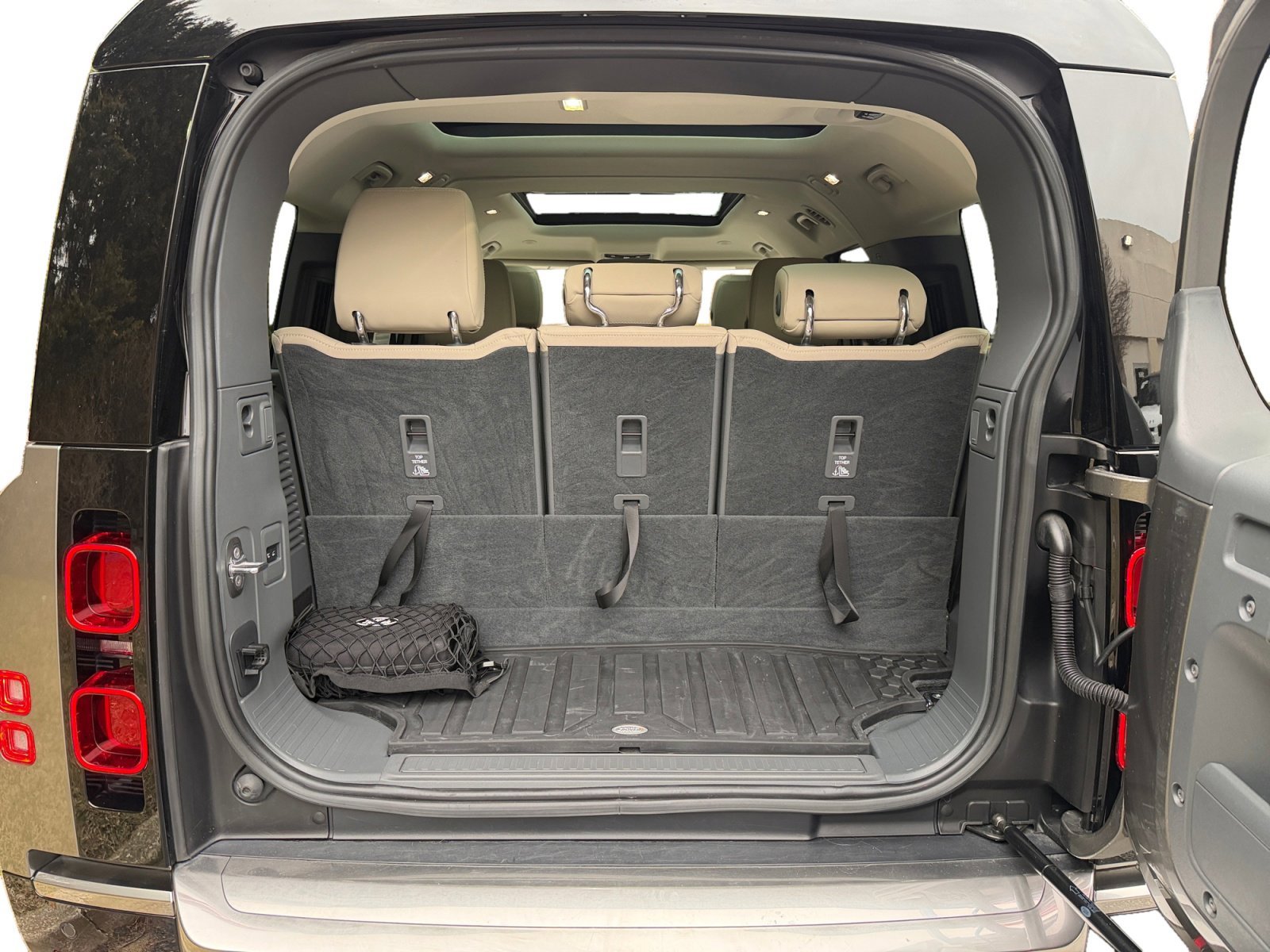 Certified 2023 Land Rover Defender 130 S image 25