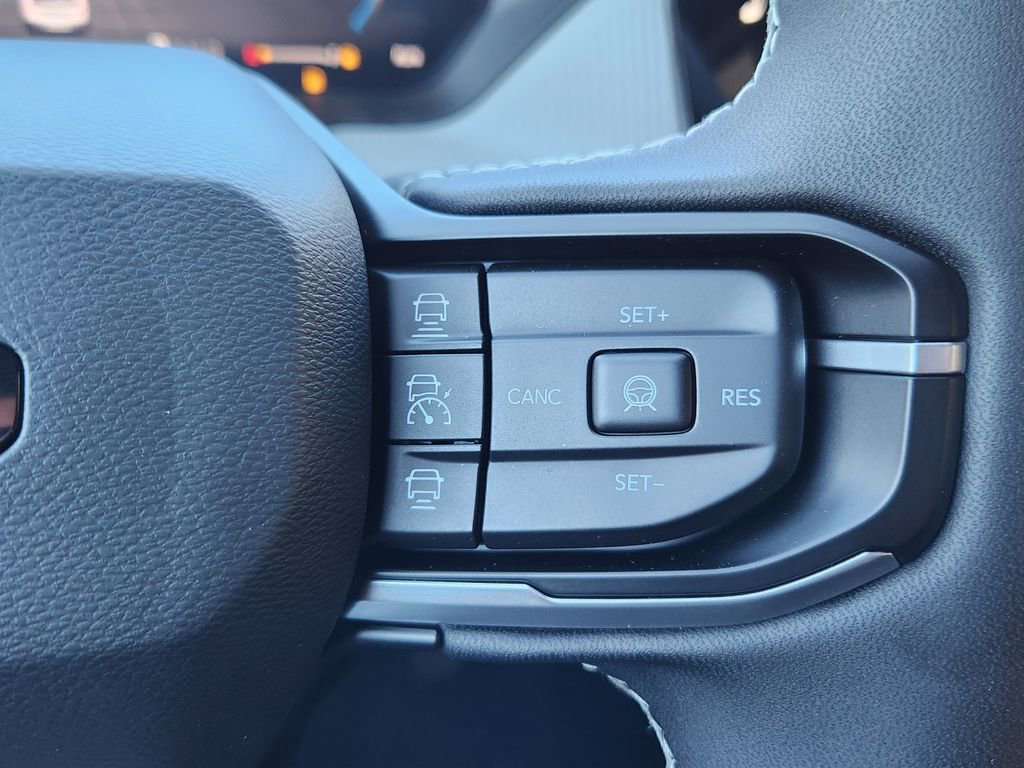 New 2026 Jeep Cherokee Laredo image 12