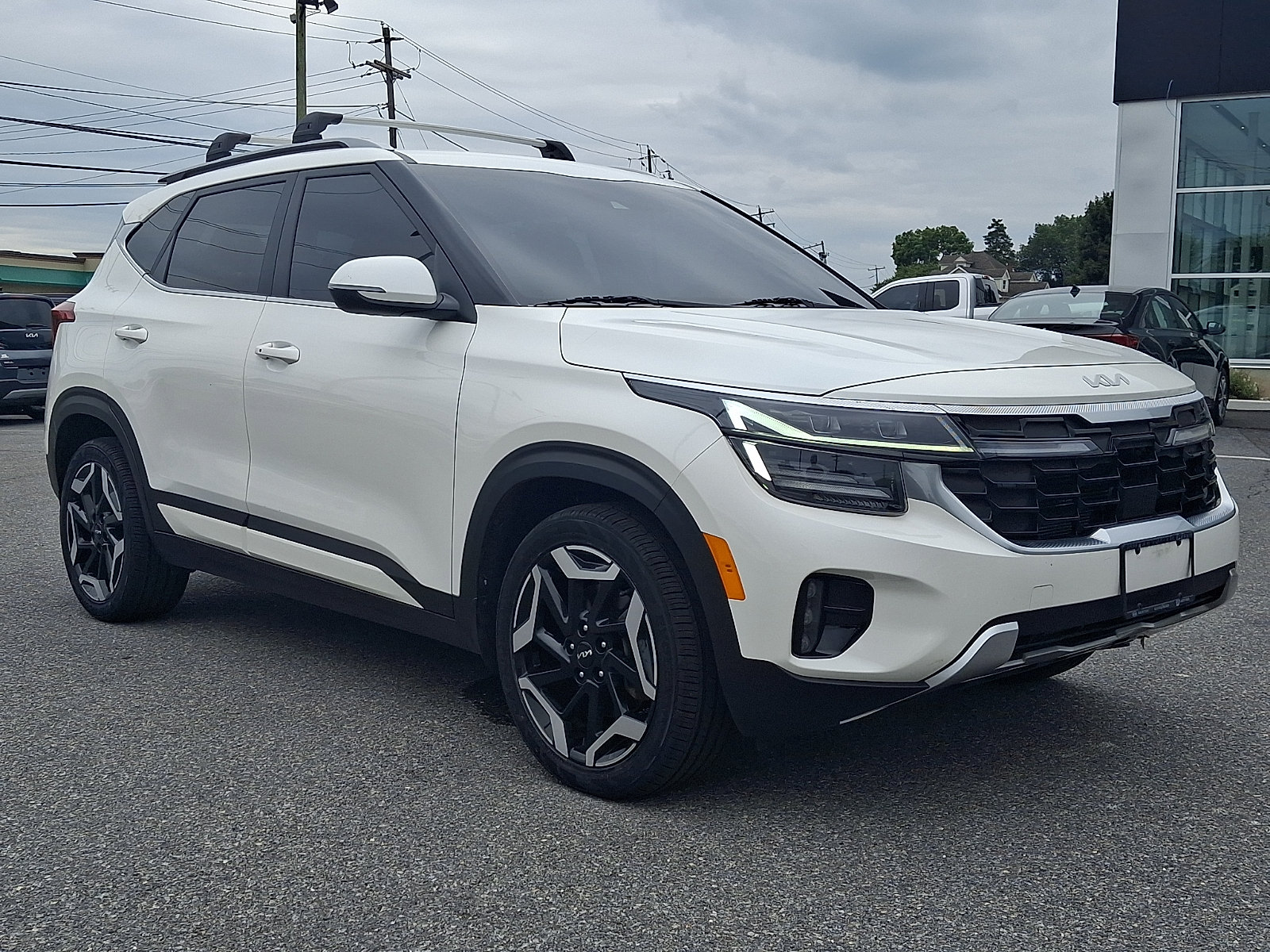Certified 2024 Kia Seltos SX AWD/4WD image 1
