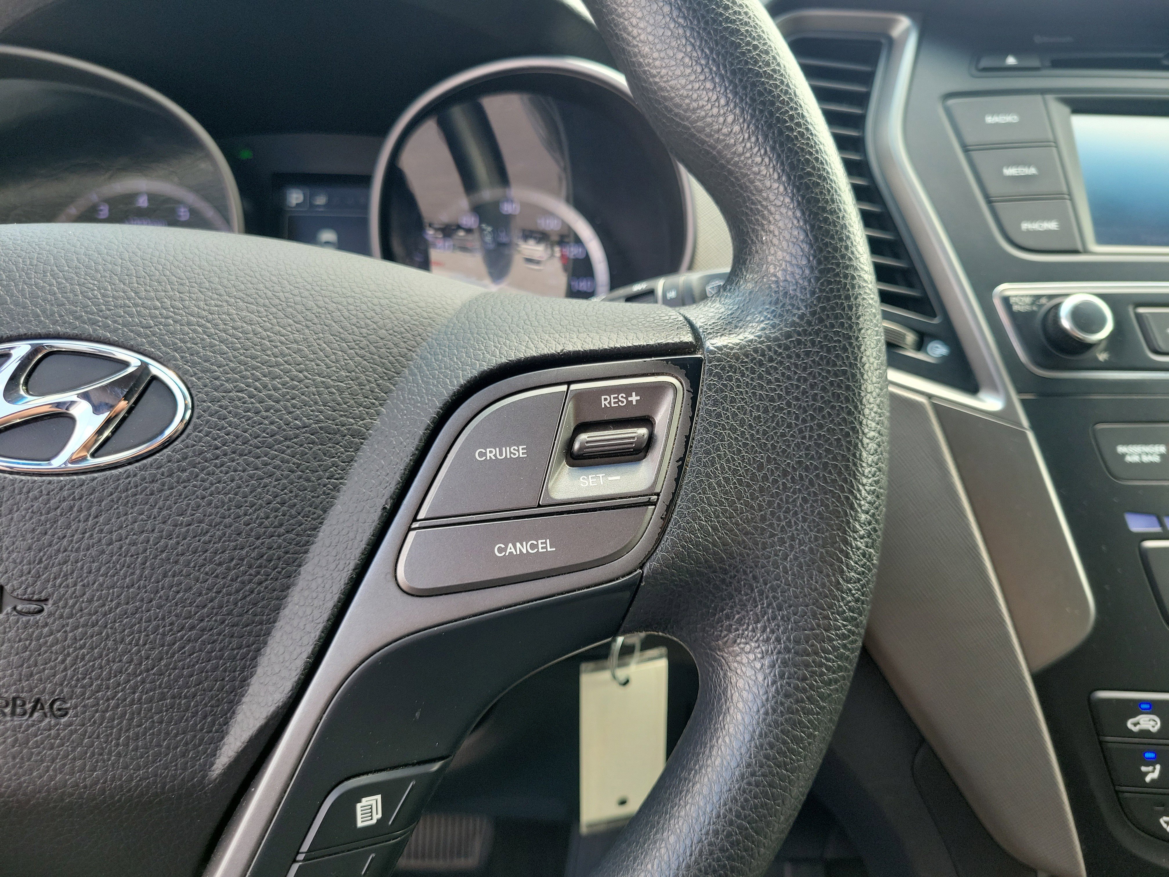 Used 2018 Hyundai Santa Fe Sport FWD image 23