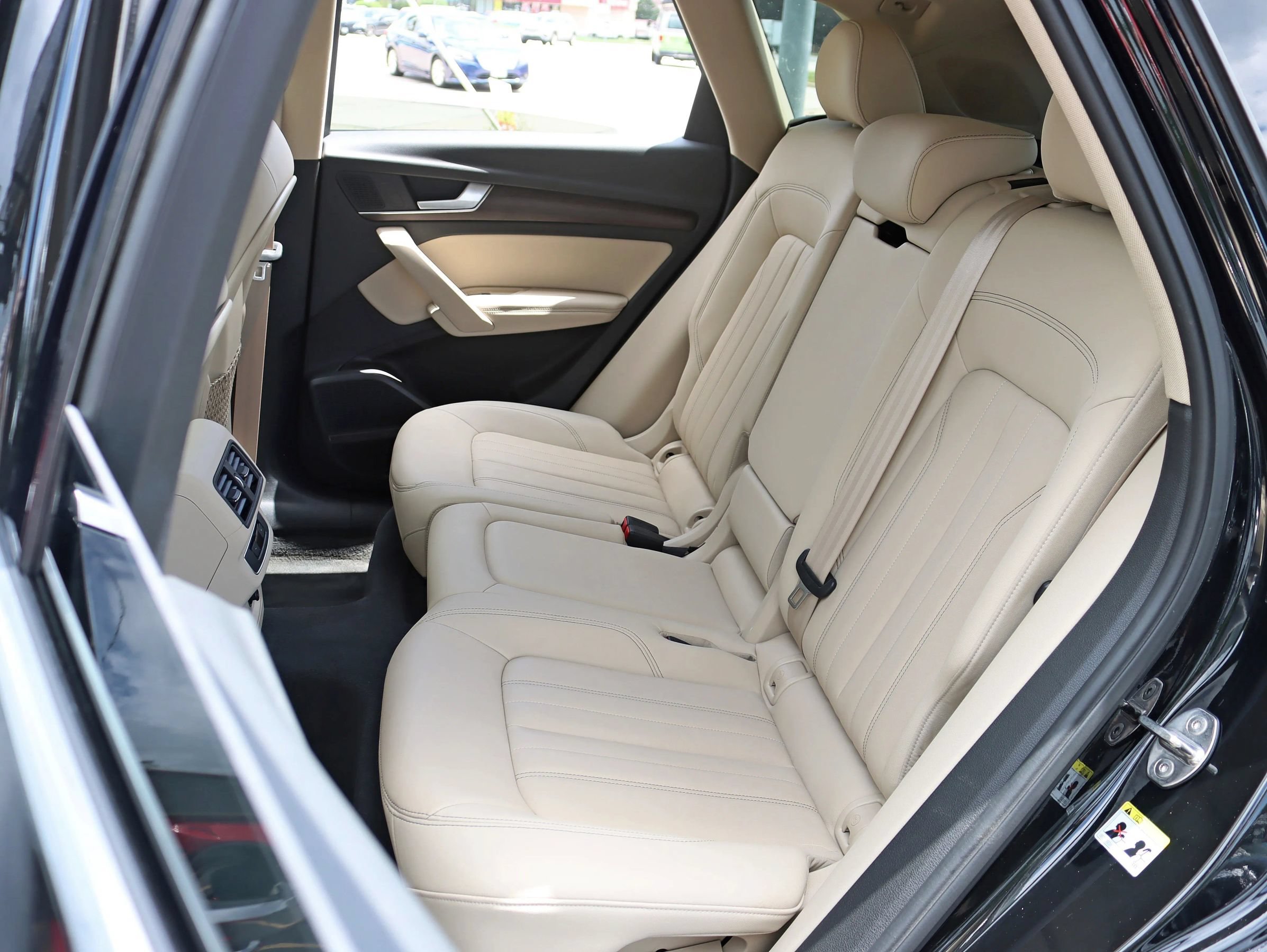 Used 2022 Audi Q5 2.0T Premium Plus w/ Premium Plus Package AWD/4WD image 31