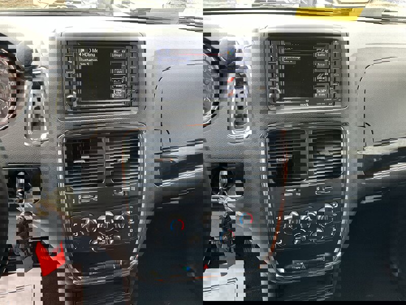 Used 2017 Dodge Grand Caravan SE image 30