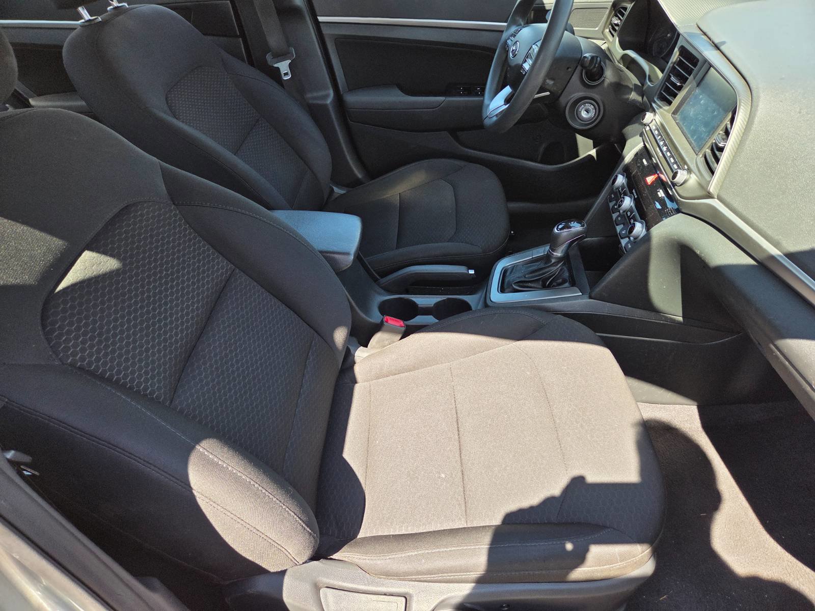 Used 2020 Hyundai Elantra SEL w/ Cargo Package (C1) image 15