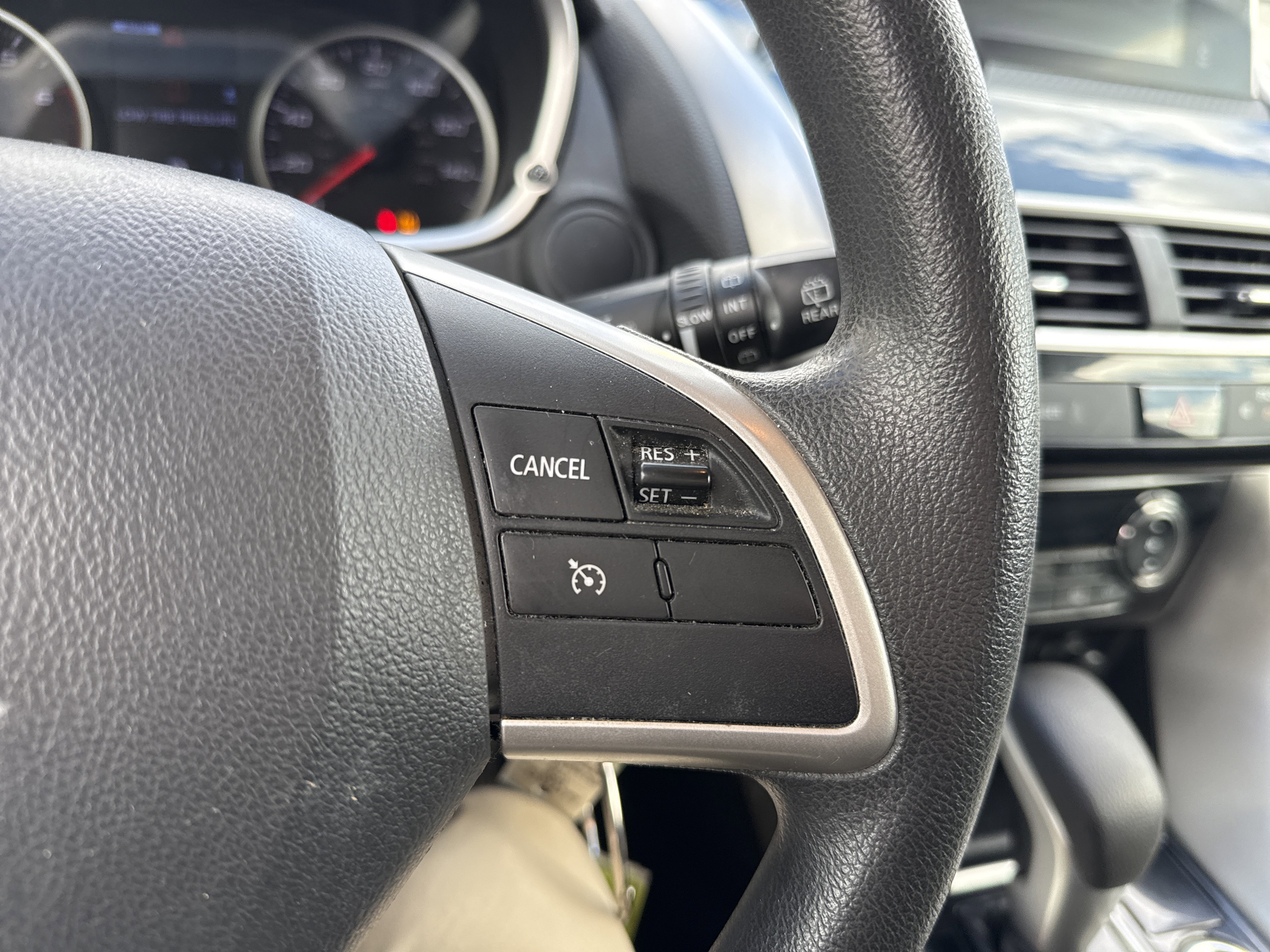 Used 2018 Mitsubishi Eclipse Cross LE image 16