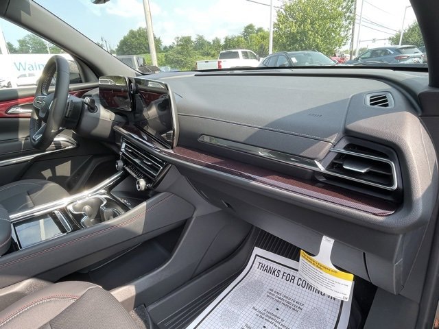 New 2026 Chevrolet Traverse Z71 w/ Driver Confidence Package image 37