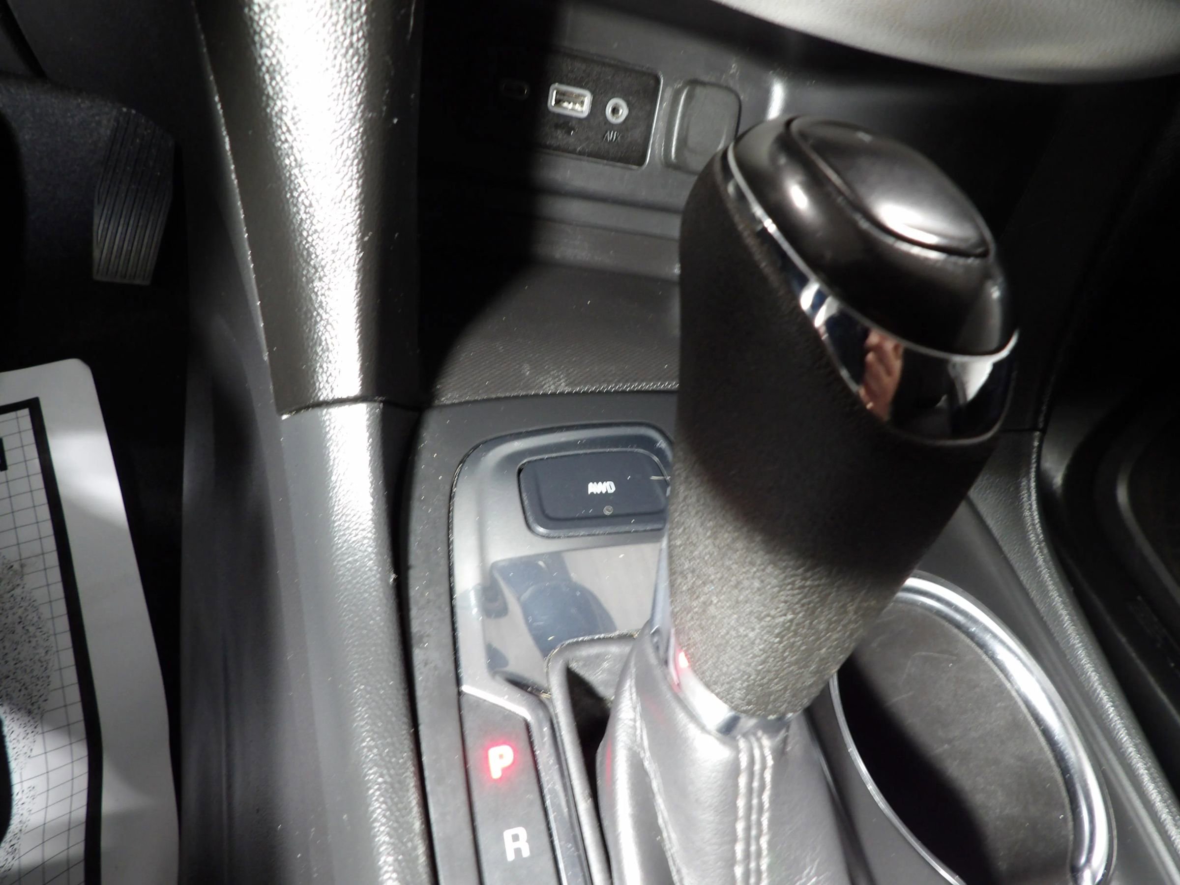 Used 2021 Chevrolet Equinox LT AWD/4WD image 14