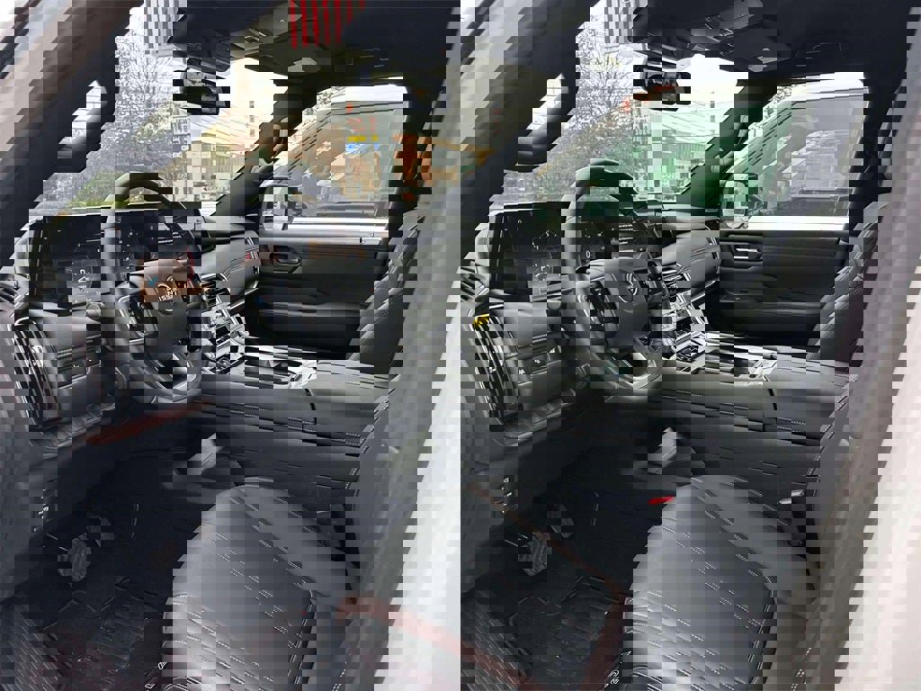 New 2025 Nissan Armada SL w/ Captain's Chari Seat Package image 16