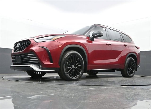 Used 2024 Toyota Highlander XSE image 27