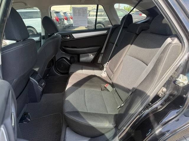 Used 2018 Subaru Outback 2.5i Premium AWD/4WD image 10