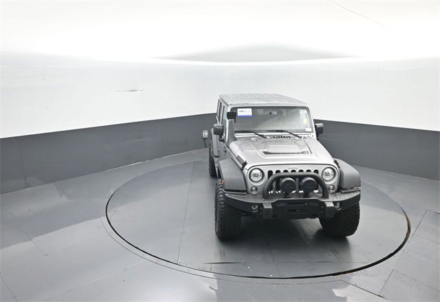 Used 2017 Jeep Wrangler Unlimited Rubicon w/ Connectivity Group image 19