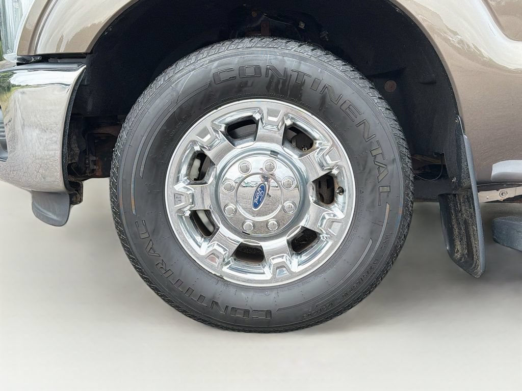 Used 2016 Ford F250 XLT w/ XLT Premium Package RWD image 30