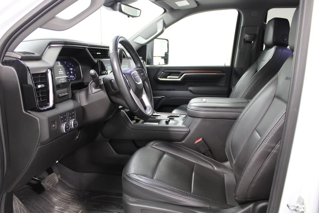 Used 2024 GMC Sierra 2500 Denali w/ Denali Reserve Package AWD/4WD image 19