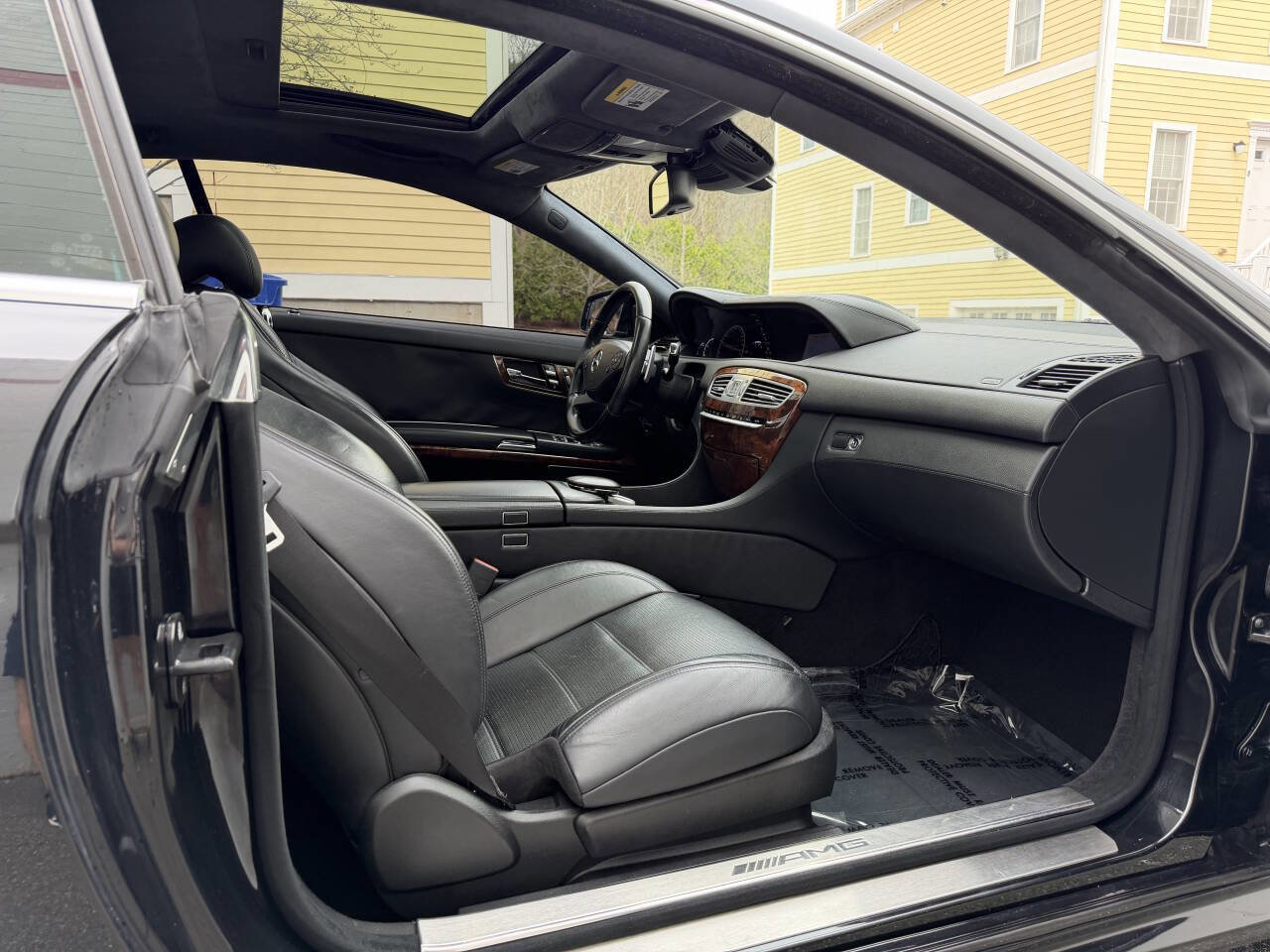 Used 2011 Mercedes-Benz CL 63 AMG image 20
