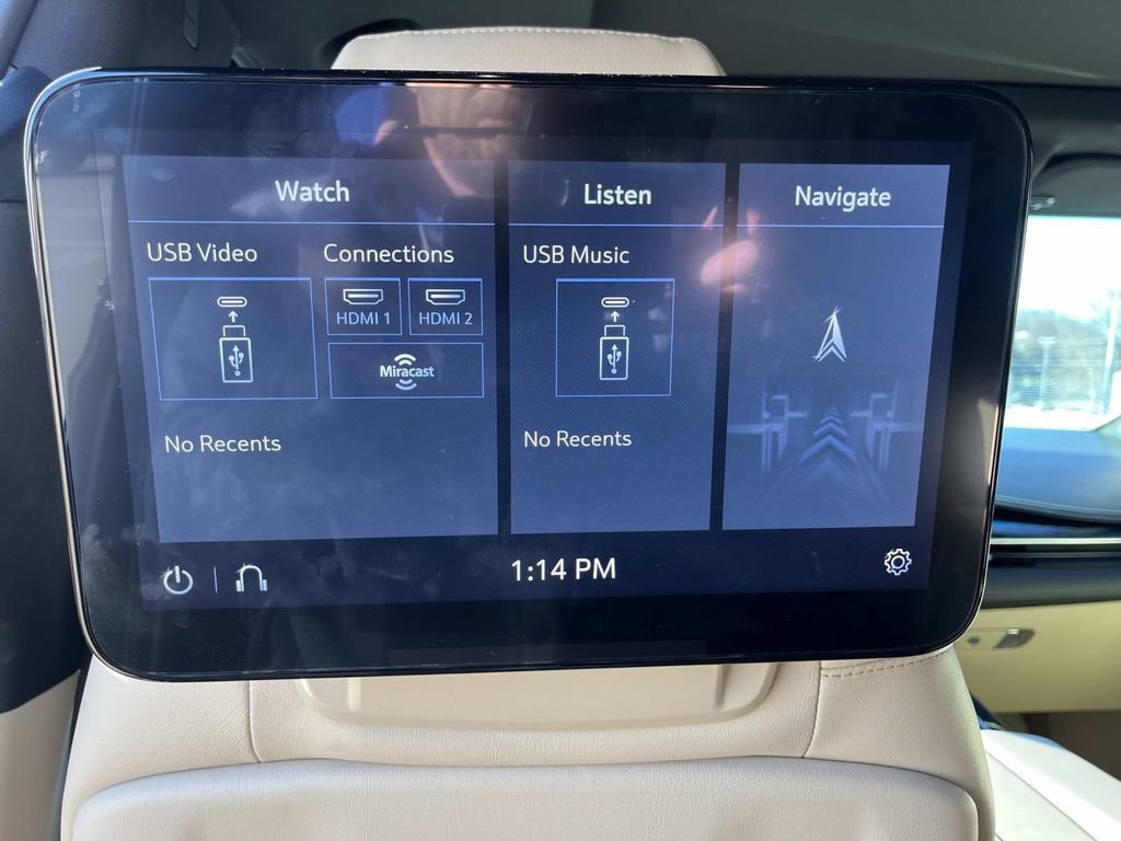 Certified 2021 Cadillac Escalade Premium Luxury w/ Driver Assist Tech Package image 18