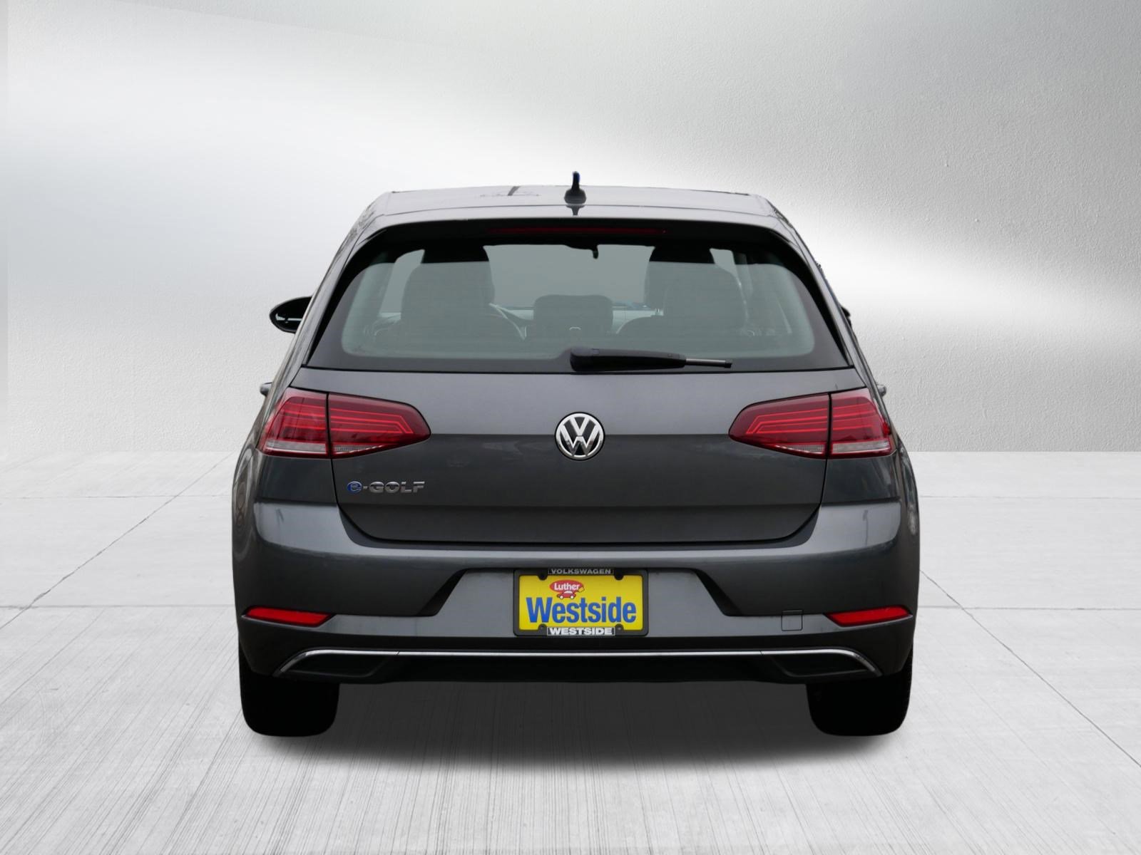 Used 2019 Volkswagen e-Golf SE w/ Driver Assistance Package image 6