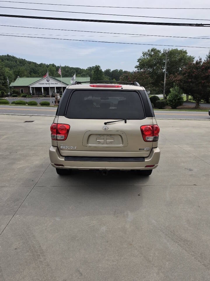 Used 2007 Toyota Sequoia Limited RWD image 5