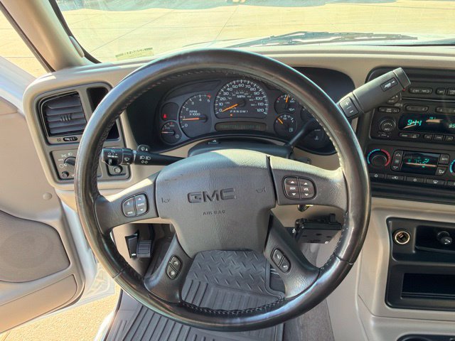 Used 2007 GMC Sierra 2500 SLT w/ Heavy-Duty Power Package RWD image 18