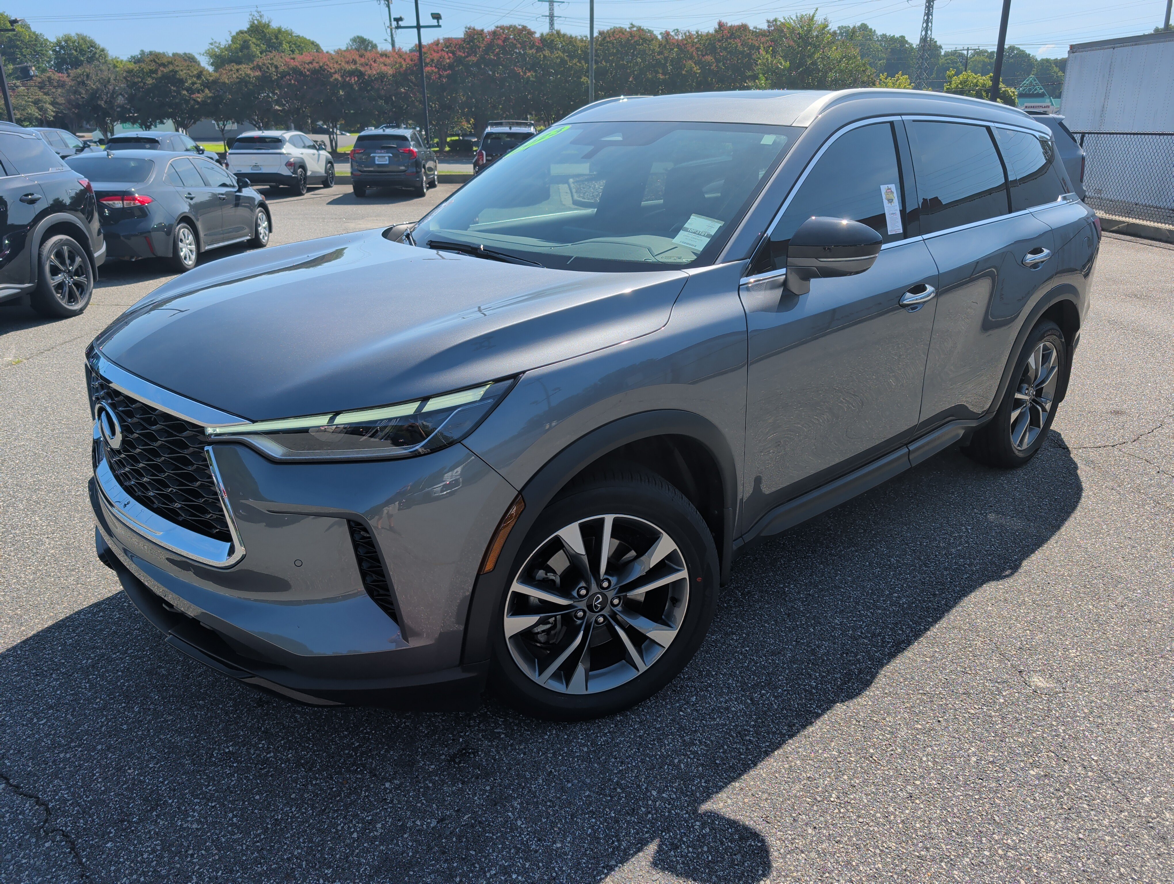 Used 2023 INFINITI QX60 Luxe w/ Cargo Package
