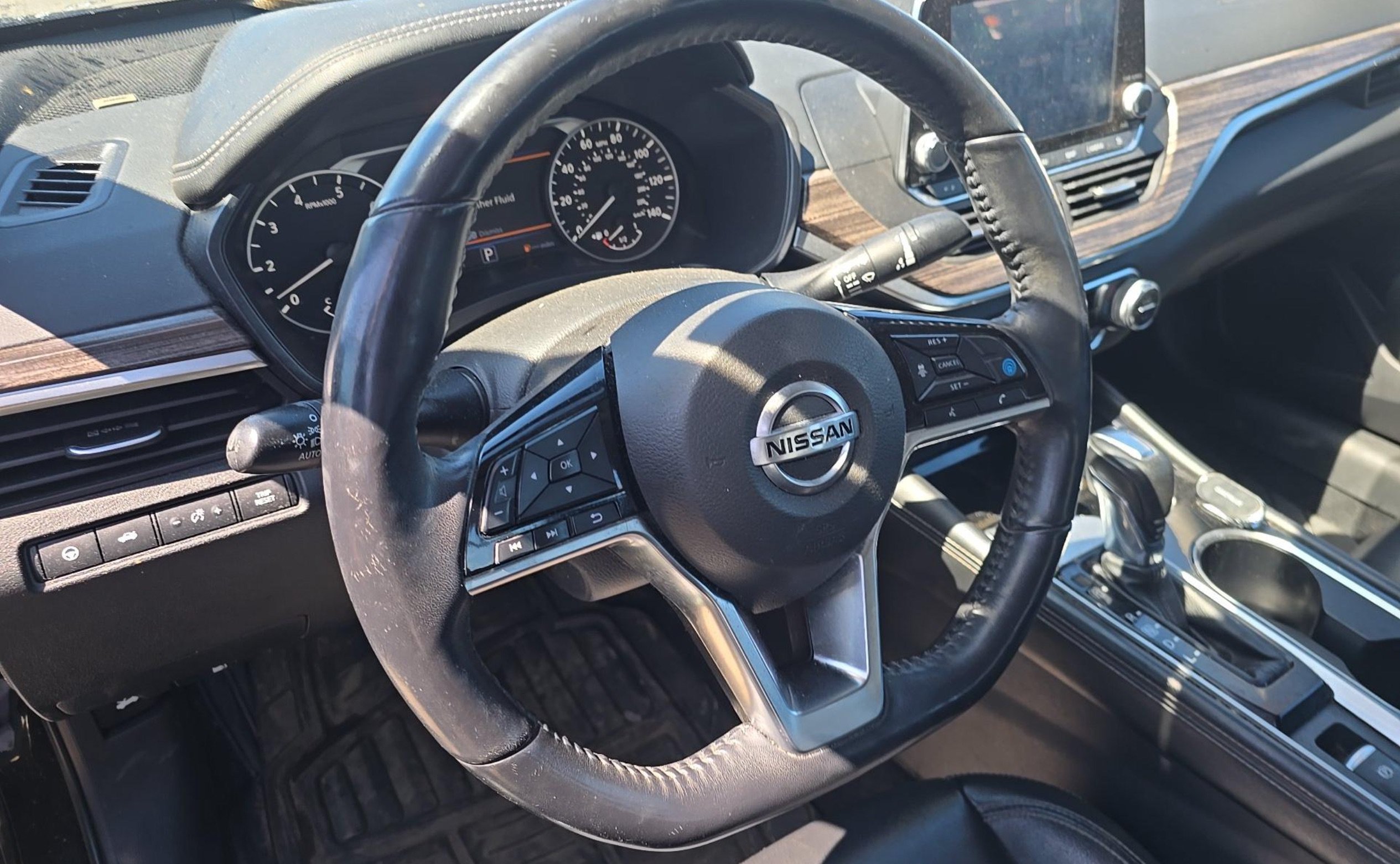 Used 2020 Nissan Altima 2.5 SL FWD image 6
