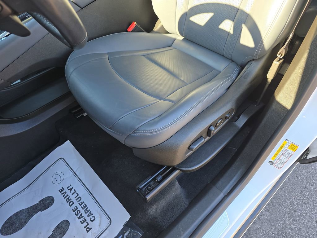 Used 2024 Buick Enclave Premium image 34