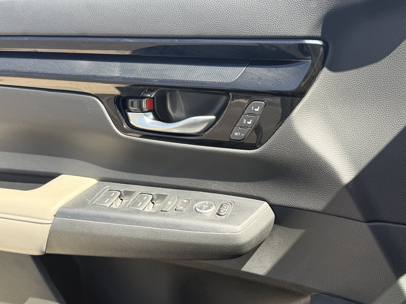Used 2023 Honda CR-V EX-L image 20