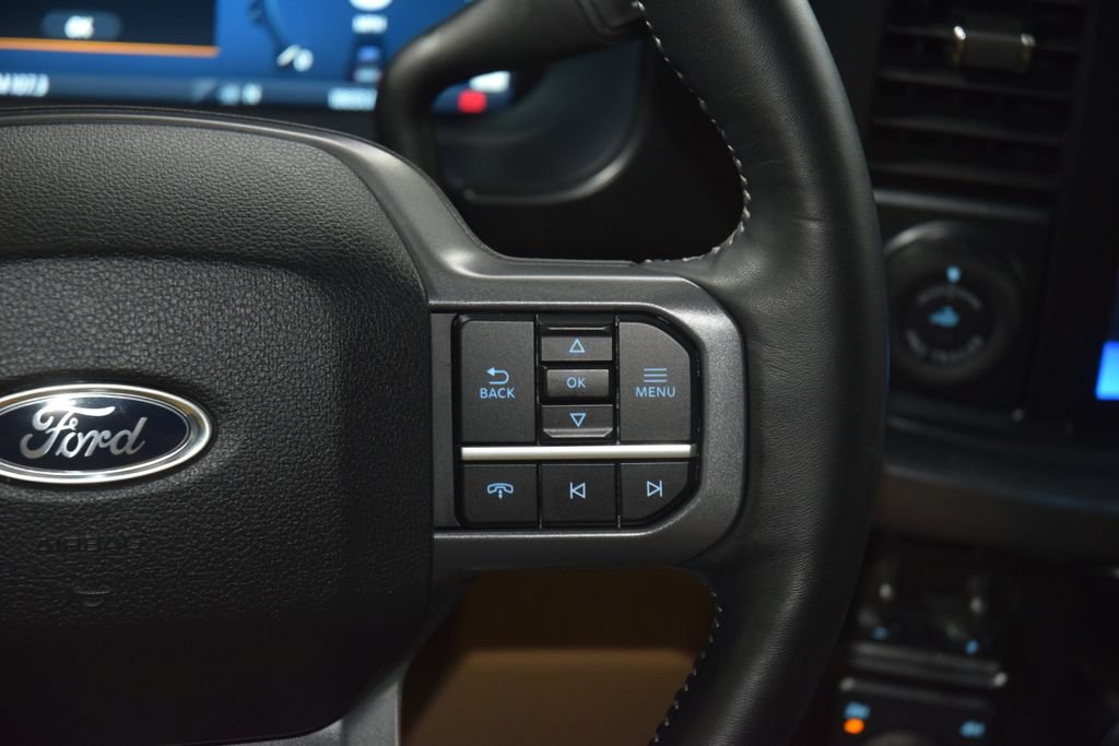 Used 2024 Ford F250 Lariat w/ Lariat Ultimate Package AWD/4WD image 42