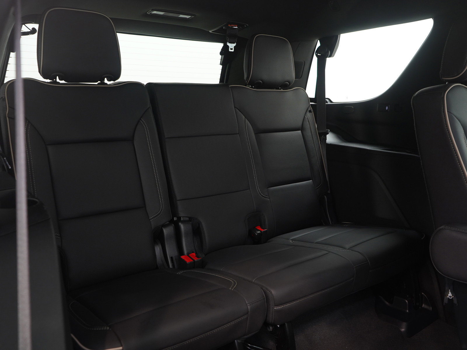 Used 2023 Chevrolet Tahoe Premier image 15