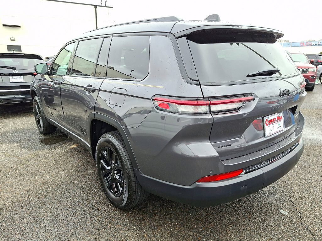 New 2025 Jeep Grand Cherokee L Altitude image 7