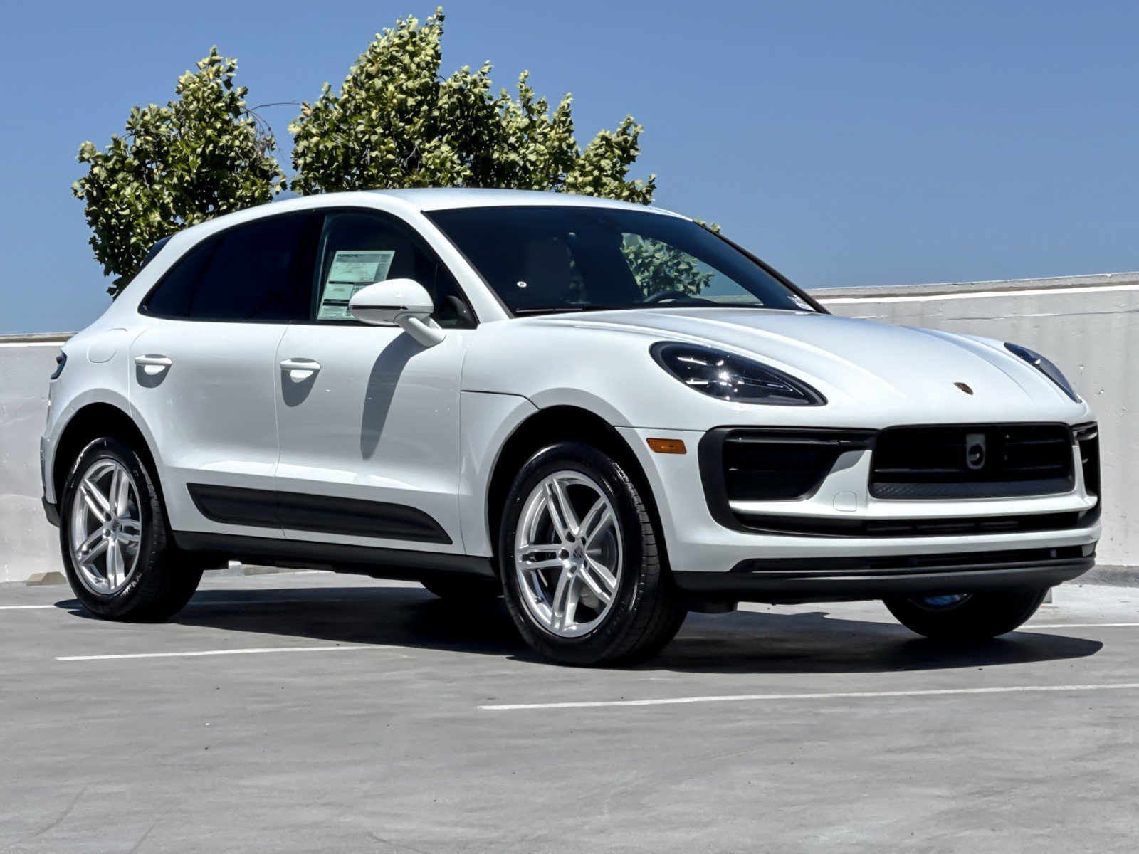 New 2026 Porsche Macan AWD/4WD image 10