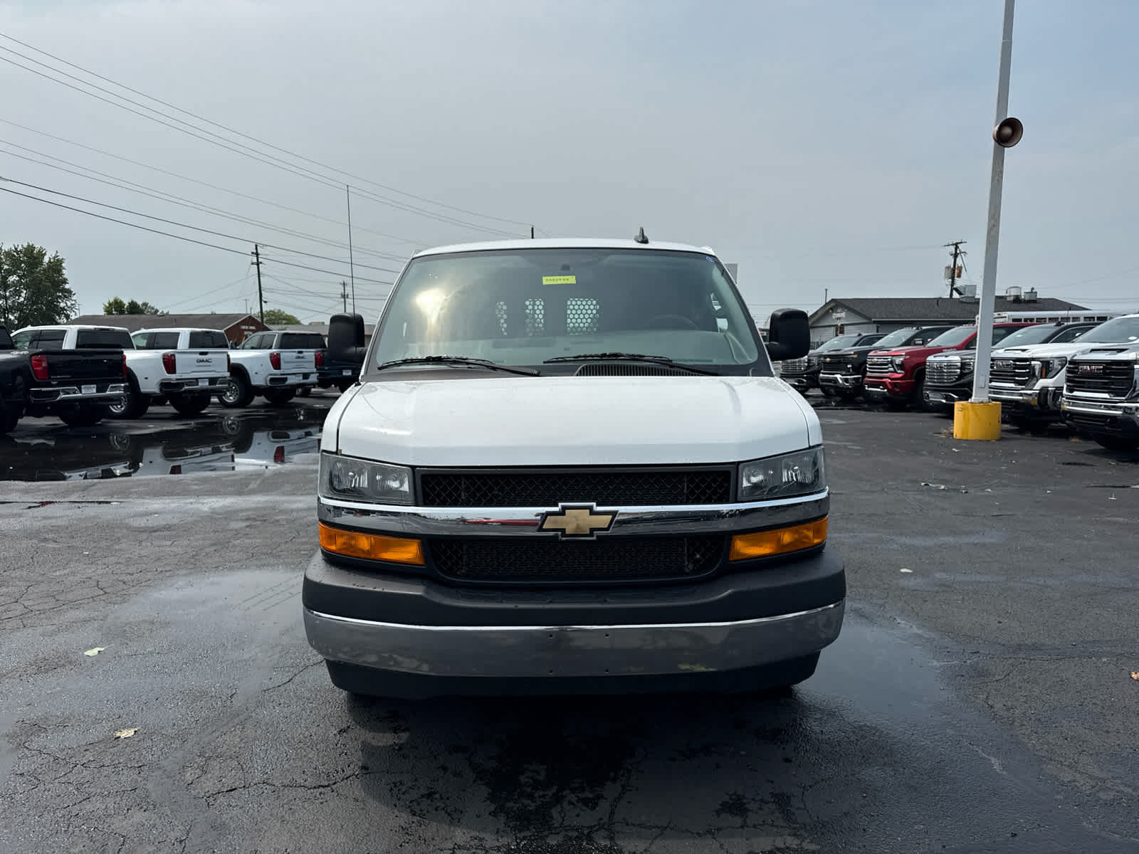 Certified 2025 Chevrolet Express 2500 w/ Driver Convenience Package RWD image 8