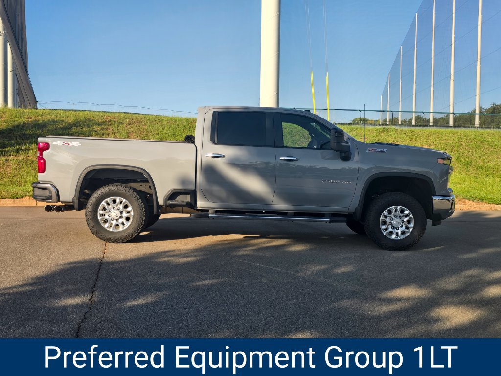 Certified 2024 Chevrolet Silverado 2500 LT w/ Convenience Package AWD/4WD image 2