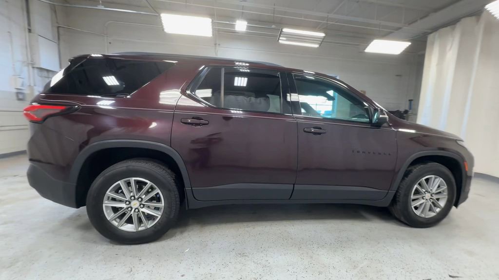 Certified 2023 Chevrolet Traverse LT image 12