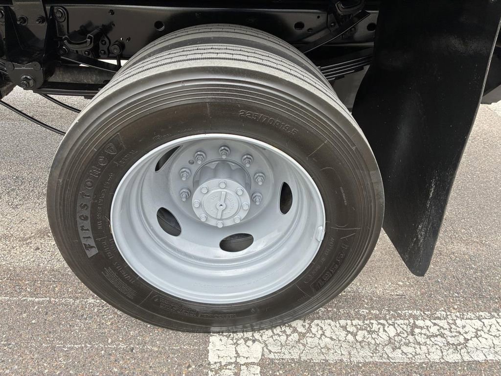 Used 2020 Ford F450 XL w/ Power Equipment Group image 15