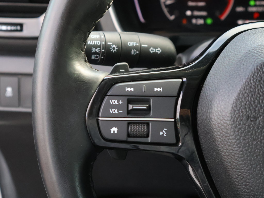 Used 2024 Honda Pilot EX-L image 30