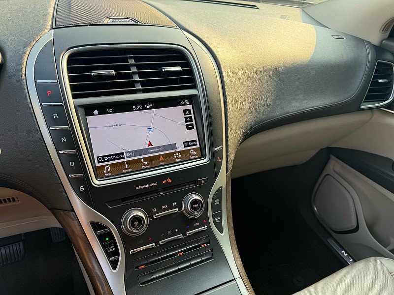 Used 2018 Lincoln MKX Reserve w/ Lincoln MKX Climate Package AWD/4WD image 23