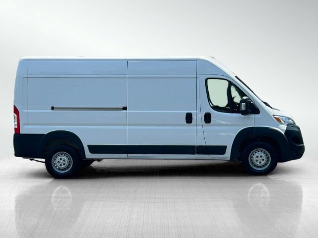 Used 2025 RAM ProMaster 2500 w/ Convenience Group FWD image 3